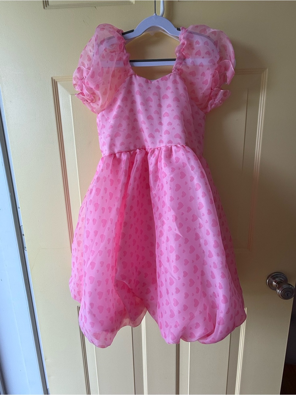 SHEIN Pink Heart Print Chiffon Dress